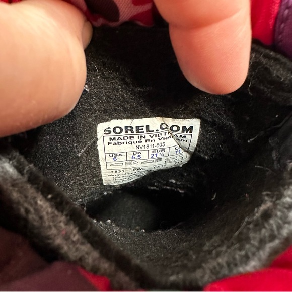 Sorel Toddler Purple Pink Floral Winter Boots Insulated Waterproof Size 6 - Picture 5 of 7